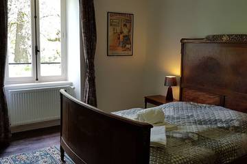 Location De Vacances pour 12 Personnes dans Avèze, Région de Besse-et-Saint-Anastaise, Photo 1