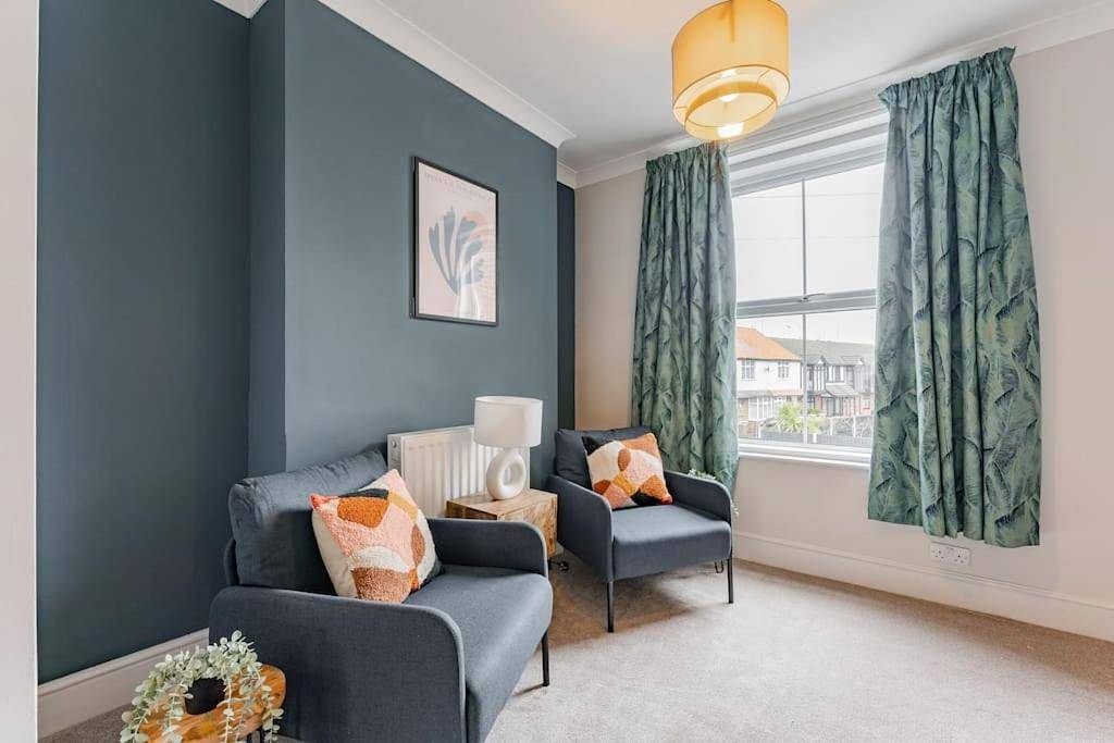 Four-Bedroom House in Gorleston, Great Yarmouth