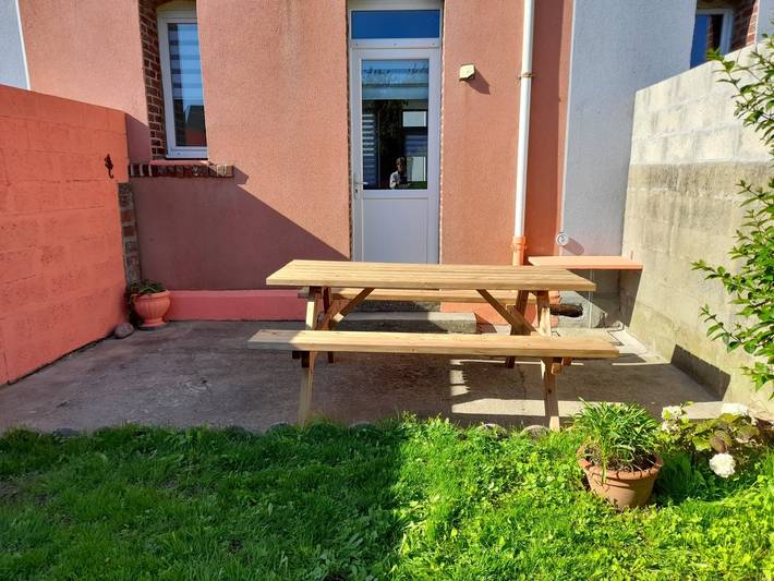Gîte pour 5 personnes, avec terrasse et jardin - 1