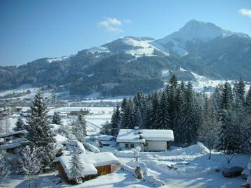 Ferienhaus für 5 Personen, mit Pool und Sauna sowie Balkon und Garten in Oberndorf in Tirol