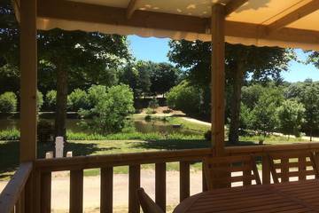 Camping pour 6 Personnes dans Saint-Sornin-Lavolps, Région de Brive-la-Gaillarde, Photo 4