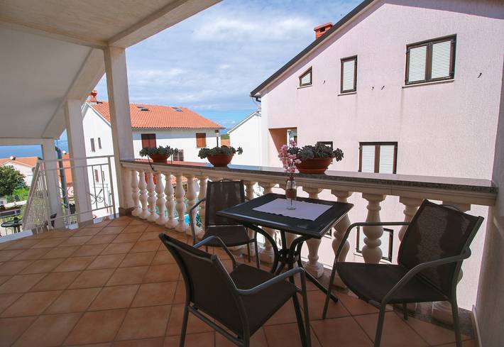 Apartmenthotel für 4 Personen, mit Balkon - 1