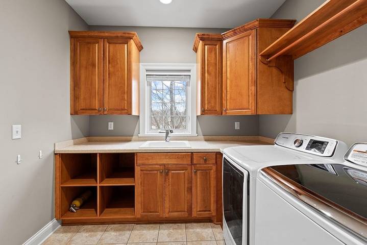 Vacation rental for 7 people, with balcony, with pets in Milwaukee