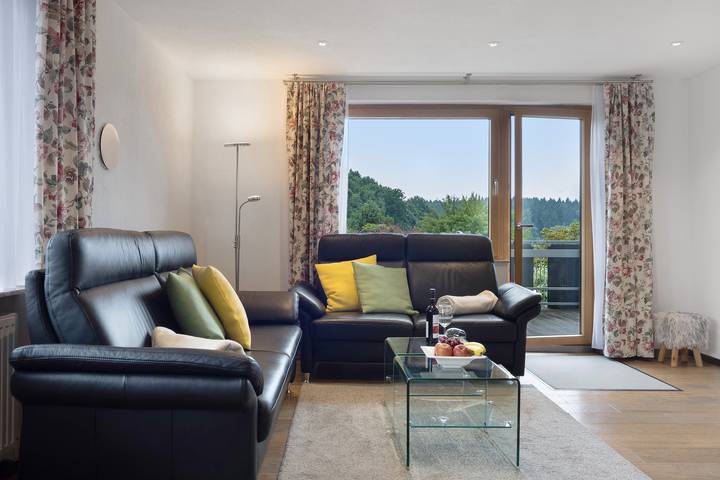 Ferienwohnung für 4 Personen, mit Balkon in Argenbühl - 2