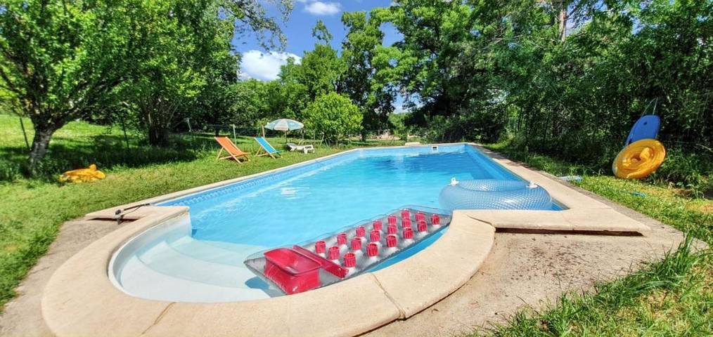 Location de vacances pour 14 personnes, avec jardin et balcon ainsi que vue sur le lac et piscine à Montricoux - 2