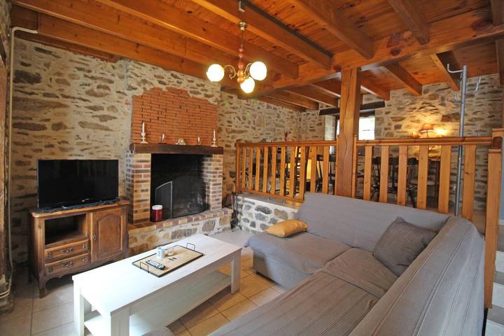 Gîte pour 5 personnes, avec jardin à Solignac (homonymie) - 4