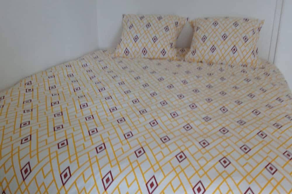 Appartement entier, Bel Appartement ,centre de Roscoff :location du Dimanche au Dimanche in Roscoff, Ceinture Dorée