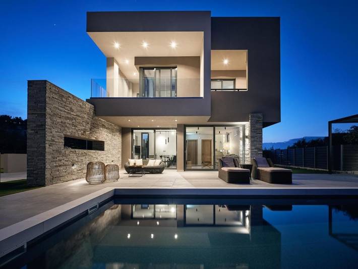 Villa for 5 people, with Balcony and Terrace as well as Garden and Pool in Tsilivi