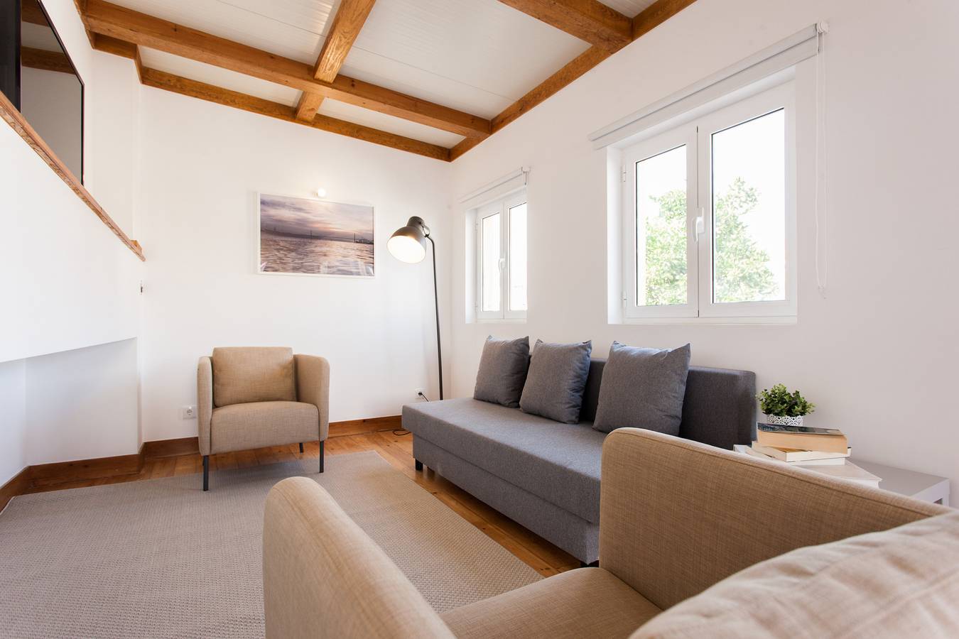 Entire apartment, Holiday apartment for 4 people with terrace in Santa Engrácia, São Vicente (Lisbon)