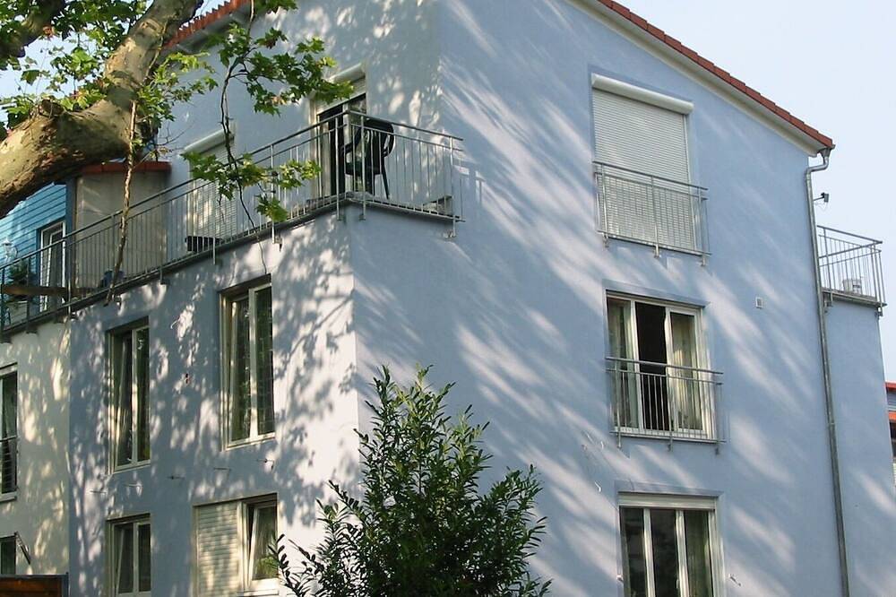 Ganze Wohnung, Wohnen am Stadt- und Waldrand. Ein Mix aus Citynähe und grüner Natur erleben. in Lahr, Mittlerer Schwarzwald