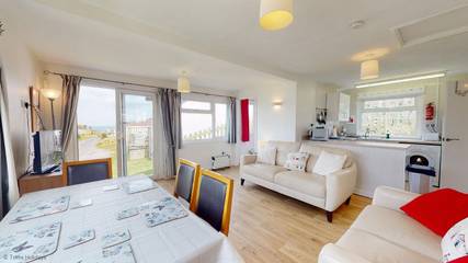 Vacation Rental for 5 Guests in Cornwall, South West England, Picture 3