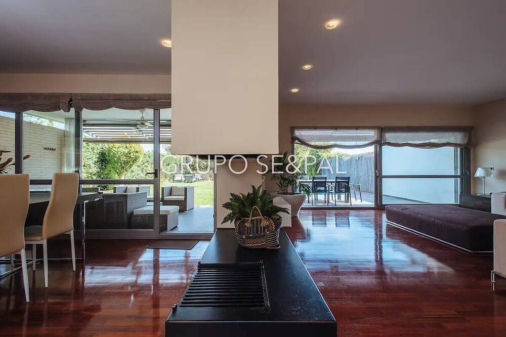 Luxury Property overlooking the 13th Fairway in Alcalá de Guadaíra, Sevilla Province