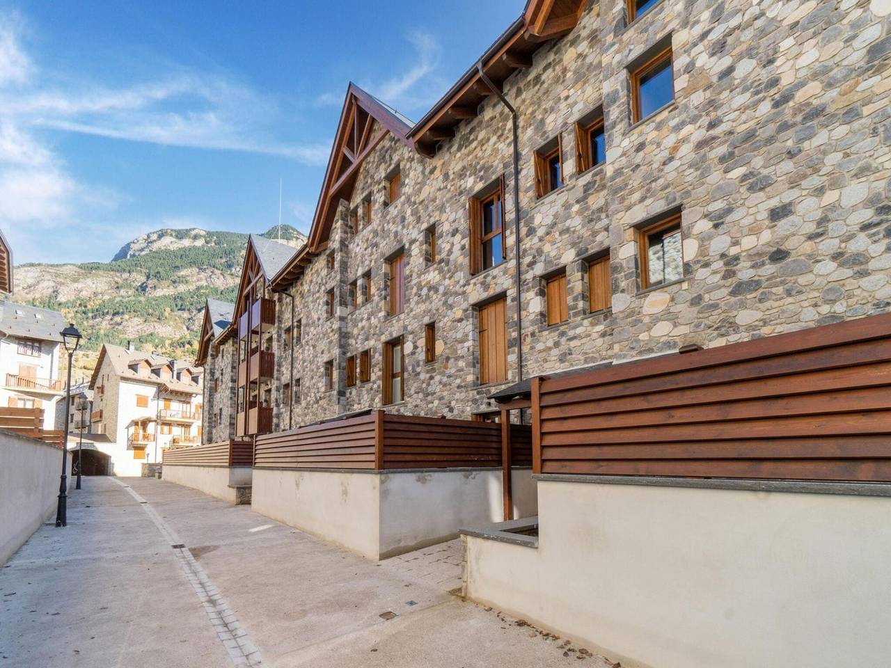 Ganze Wohnung, Nice apartment in Benasque with fireplace near Cerler (ski slope) in Cerler, Benasque
