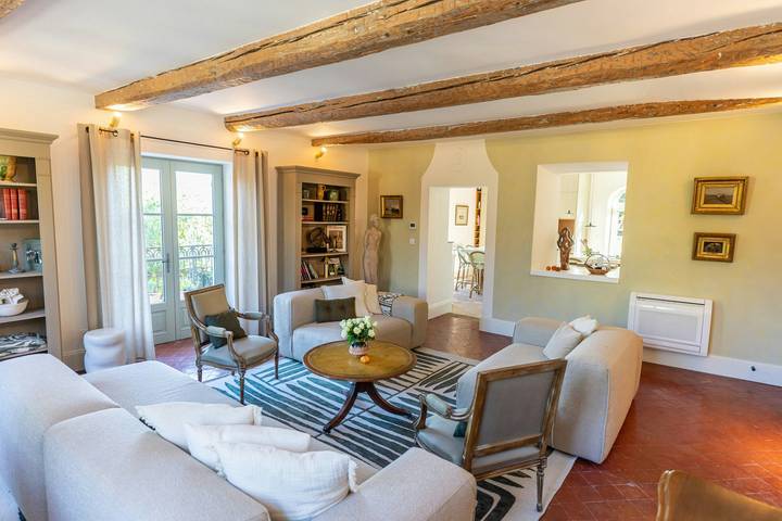 Location de vacances pour 12 personnes, avec Terrasse et Jardin à Mirabel-aux-Baronnies - 4