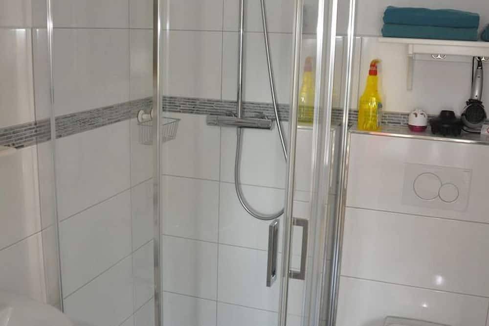 Appartement entier, Double room with private bathroom - App 6 - Hus lake view in Est de Fehmarn, Puttgarden