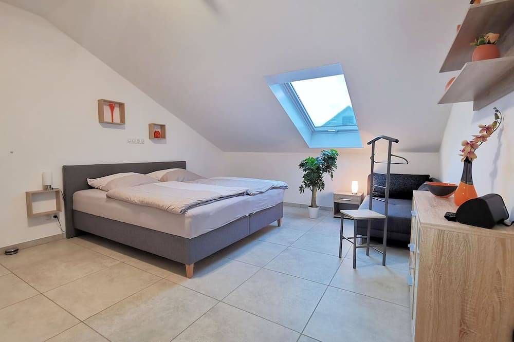 Entire apartment, Vacation apartment/apartment for 4 guests with 77m² in Markkleeberg (95848) in Markkleeberg, Neuseenland