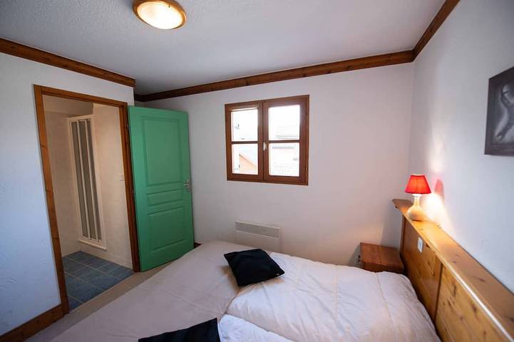 Oz Station Alpe d'Huez Private Chalet, Fuße der Pisten, Wi-Fi, klare Sicht in Oz, Nationalpark Écrins