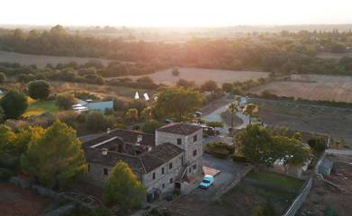 Cottage pour 2 personnes, avec vue ainsi que jardin et piscine à Inca