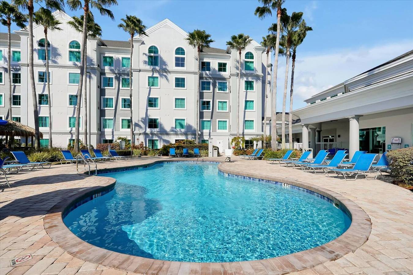 Apartamento entero, Pool View * Disney*Universal*Free Shuttle/Parking in Condado de Orange (FL)