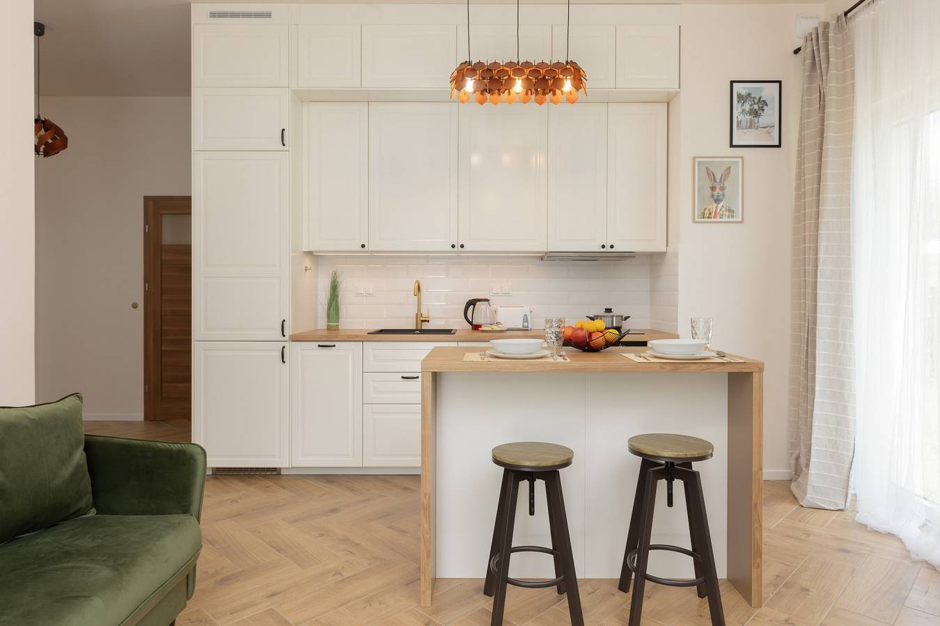 Entire apartment, Śródziemnomorska 43 | Apartment | Garden & Parking in Mokotów, Warsaw