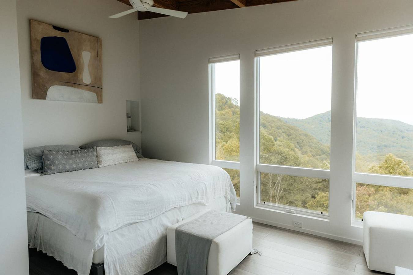 Private Luxe Mountain View Getaway in Buncombe County