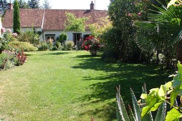 Gîte pour 6 personnes, avec terrasse et jardin à Cour-Cheverny