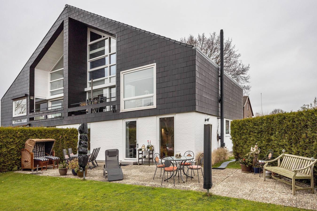 Apartamento entero, Apartamento 'Haus Erika' con terraza compartida, jardín compartido y Wi-Fi in Brunsbüttel, Canal de Kiel