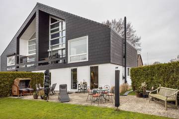 Ferienwohnung 'Haus Erika' mit gemeinsamer Terrasse, Garten und WLAN