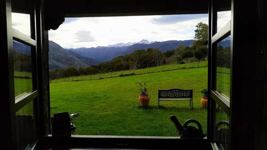Casa rural para 2 personas, con vistas además de jardín y terraza - 1