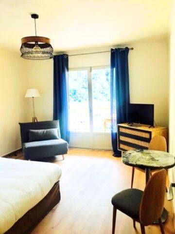Appartement entier, Les résidences du port appartements meublés in Porto (Corse), Ota