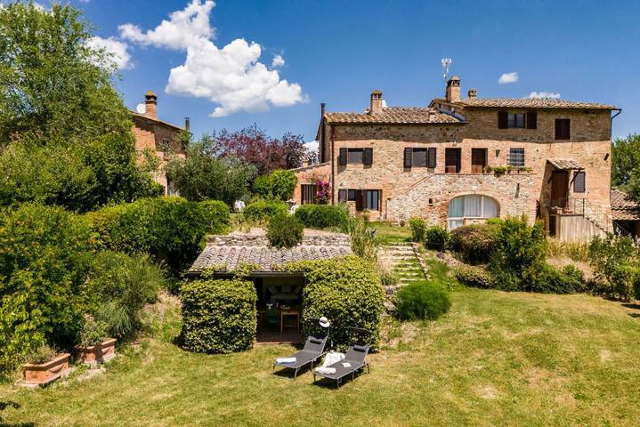 Appartamento per 6 persone, con Giardino a Castelnuovo Berardenga