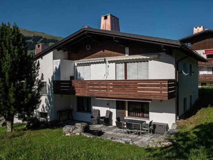 Ganze Ferienwohnung, Ferienwohnung Casa Sogn Giacun Guyet Brigels - 3.5 Zimmer Ferienwohnung für max. 4 Pers. im Eg in Brigels, Alpenarena
