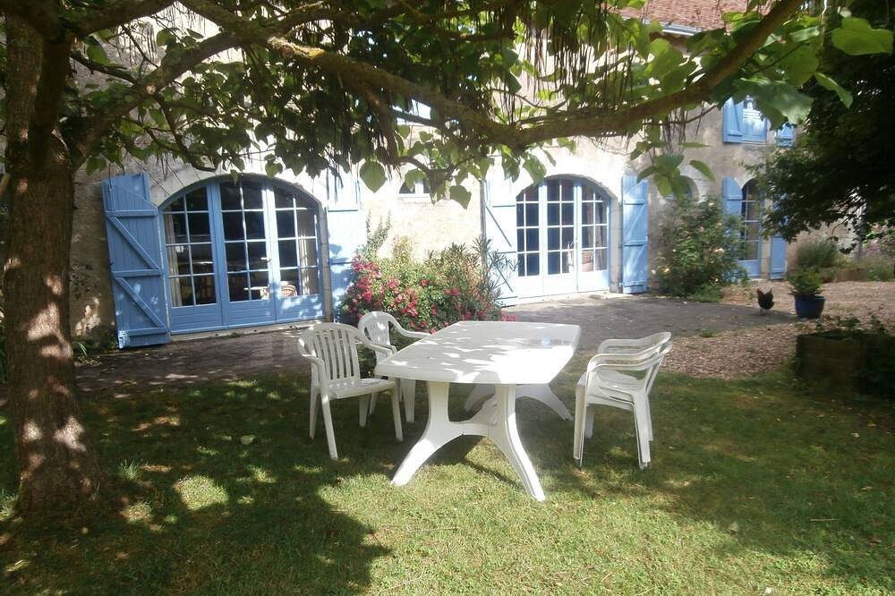 Maison D’hôte pour 12 Personnes dans Cussay, Région de Loches