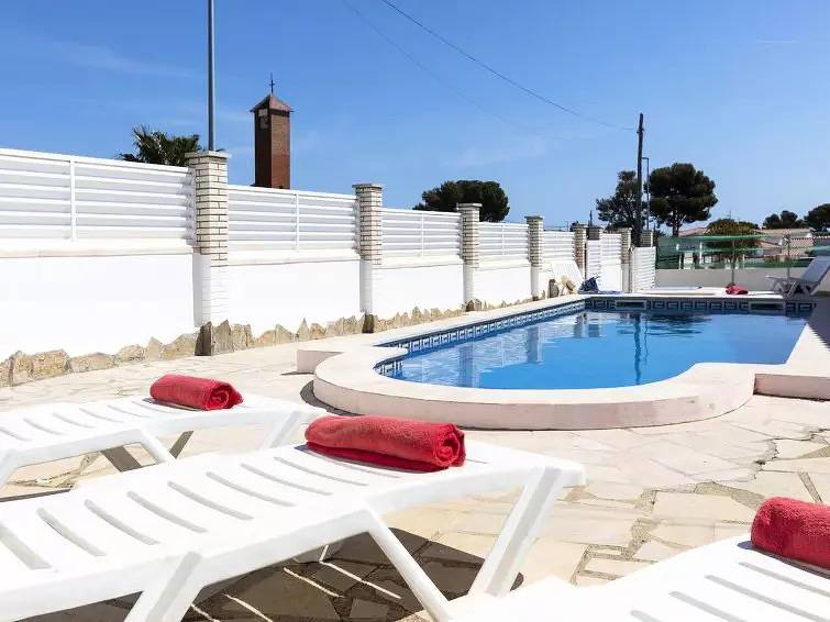 Maison 6 Personnes in Miami Platja, Mont-roig del Camp