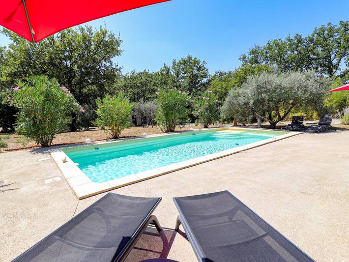 Maison de vacances pour 10 personnes, avec terrasse ainsi que jardin et piscine à Flayosc