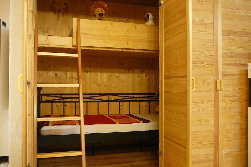 Ganze Wohnung, Ferienwohnung 55 qm, 1 Schlafzimmer, max. 4 Personen in Ostrach, Nördlicher Bodensee region