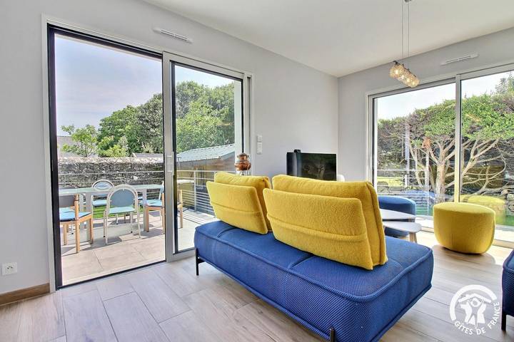 Gîte pour 7 personnes, avec terrasse et jardin dans Plage de Keraude - 4