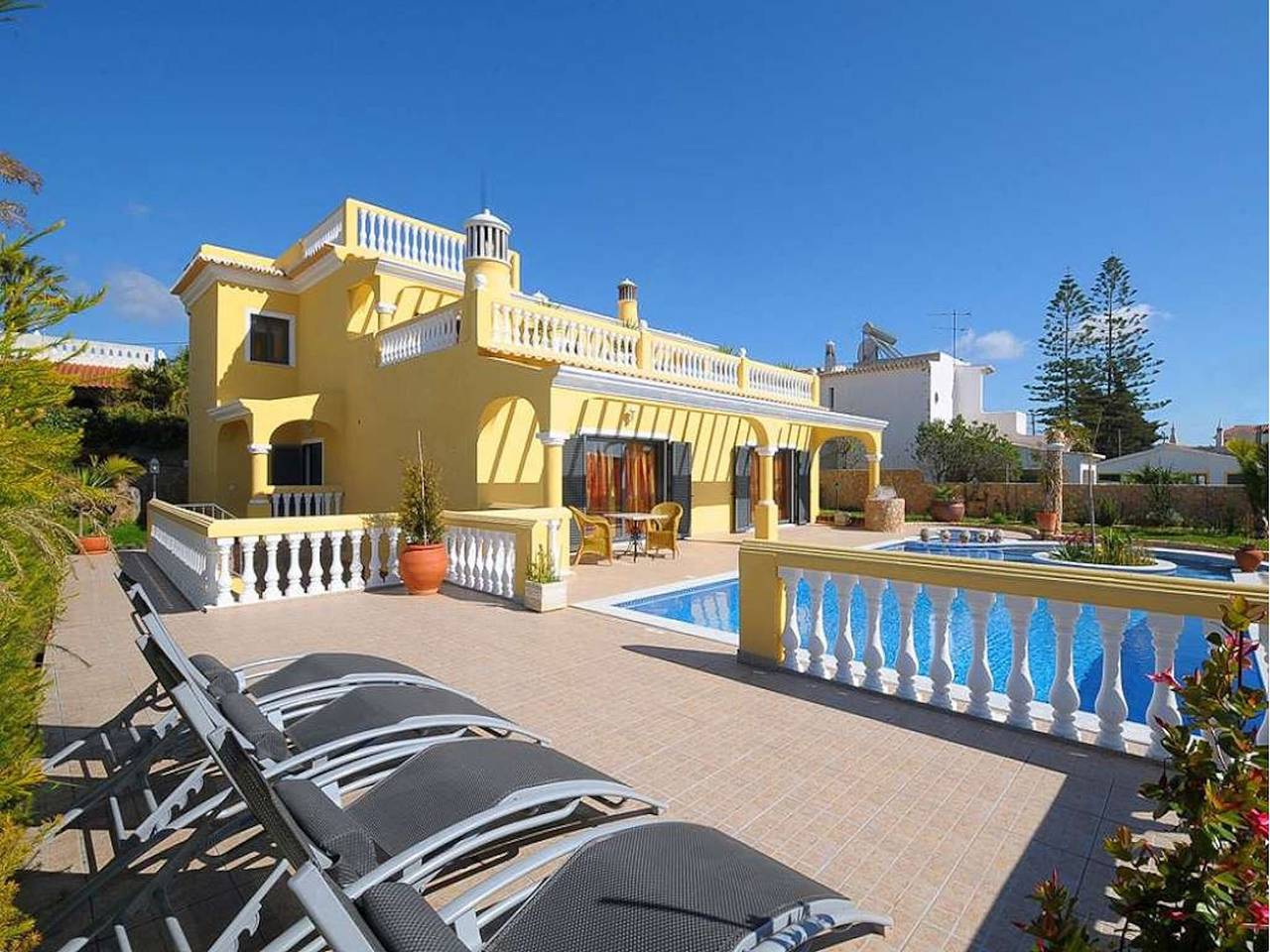 Villa Sesmarias Lux - Luxury villa with private swimming pool, sea-views and Ac in Carvoeiro, Lagoa