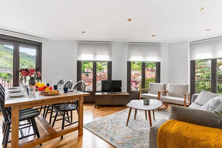 Apartamento de vacaciones para 8 personas, con vistas y balcón - 1