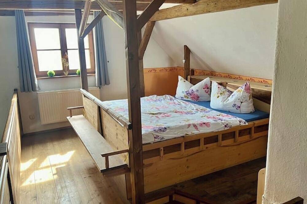 Historisches Landhaus im Allgäu – Platz für 30 Gäste, Natur & Entspannung pur in Dietmannsried, Bayerisch Schwaben