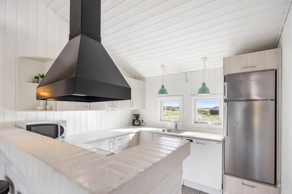 Strandnahes Ferienhaus mit Pool, Sauna, Spa und Fjordblick in Ringkøbing, Holmsland Klit