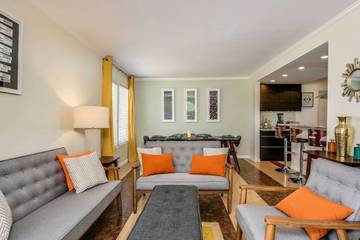 Glamping for 6 Guests in Palm Springs, Southern California, Picture 3