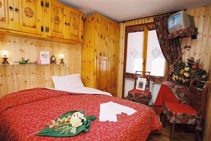Chambre d’hôte pour 2 personnes, avec jardin à Région de Valtournenche - 3