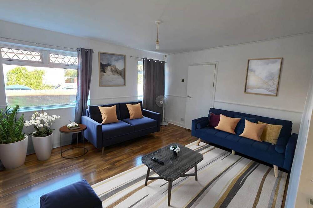 Large3Br House Sleeps 7 | Parking x4|Garden|St Annes,Bristol in Bristol, Südwestengland