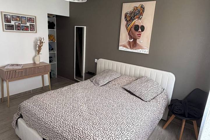 Location de vacances pour 8 personnes, avec terrasse à Andilly - 2
