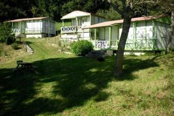 Maison de campagne pour 5 personnes, avec jardin et balcon, animaux acceptés à Casalabriva
