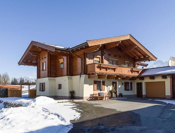 Ferienwohnung für 4 Personen, mit Terrasse und Garten