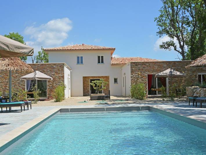 Villa für 6 Personen, mit Garten und Pool - 1