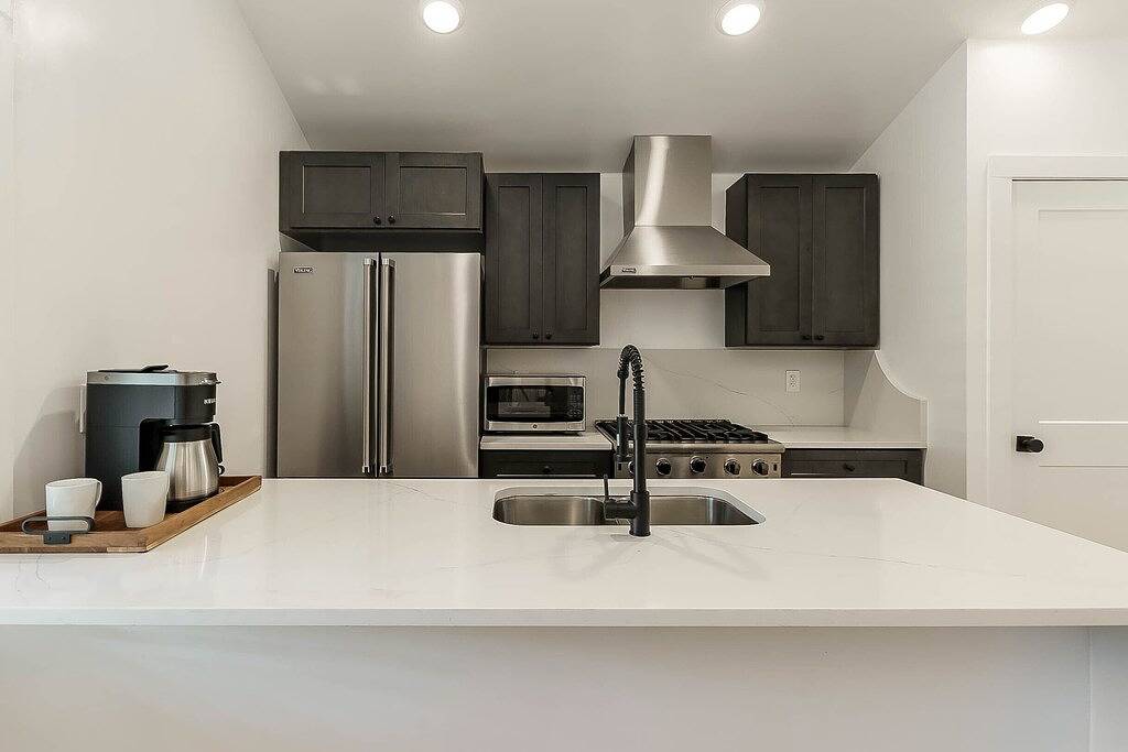 Ganze Wohnung, The Polly Luxury Condos Blocks from Stadium | Walk Downtown in Tuscaloosa, Tuscaloosa County