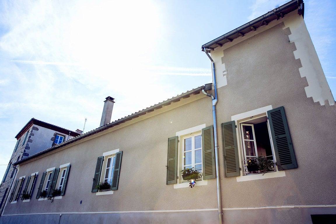 Une Odeur de Tilleul, maison d'hôtes avec piscine - La chambre de Jeanne in Montbrison